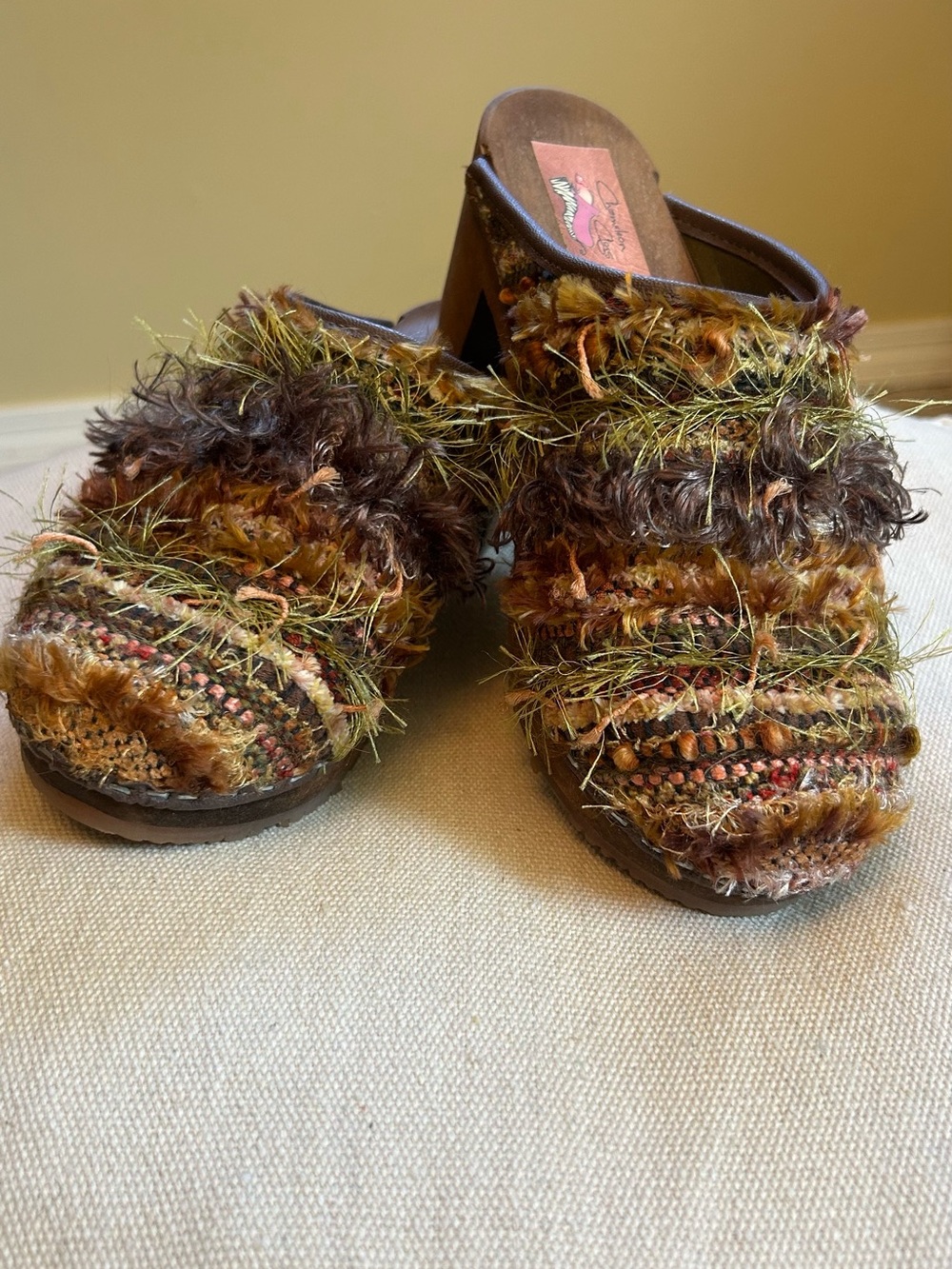 Textured Slip-On Mules in Olive and Brown